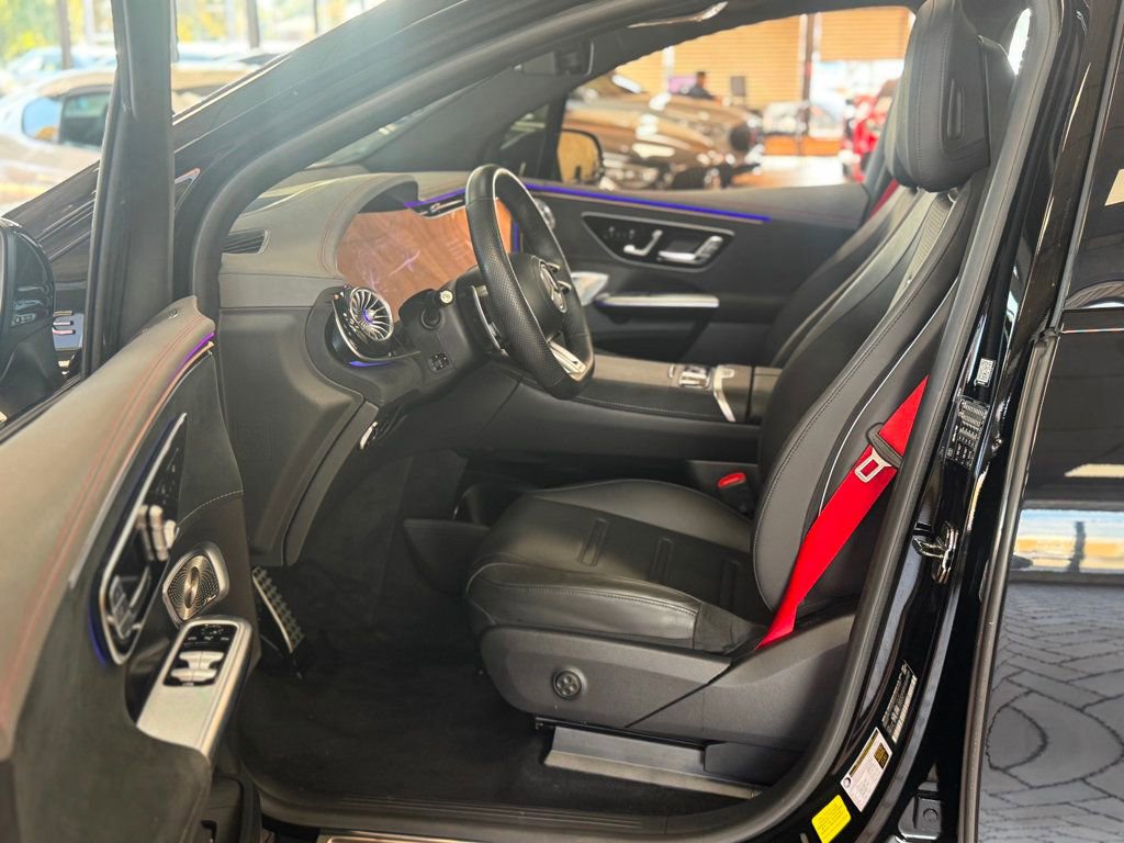 Used 2024 Mercedes-Benz EQE AMG 4MATIC SUV image 19