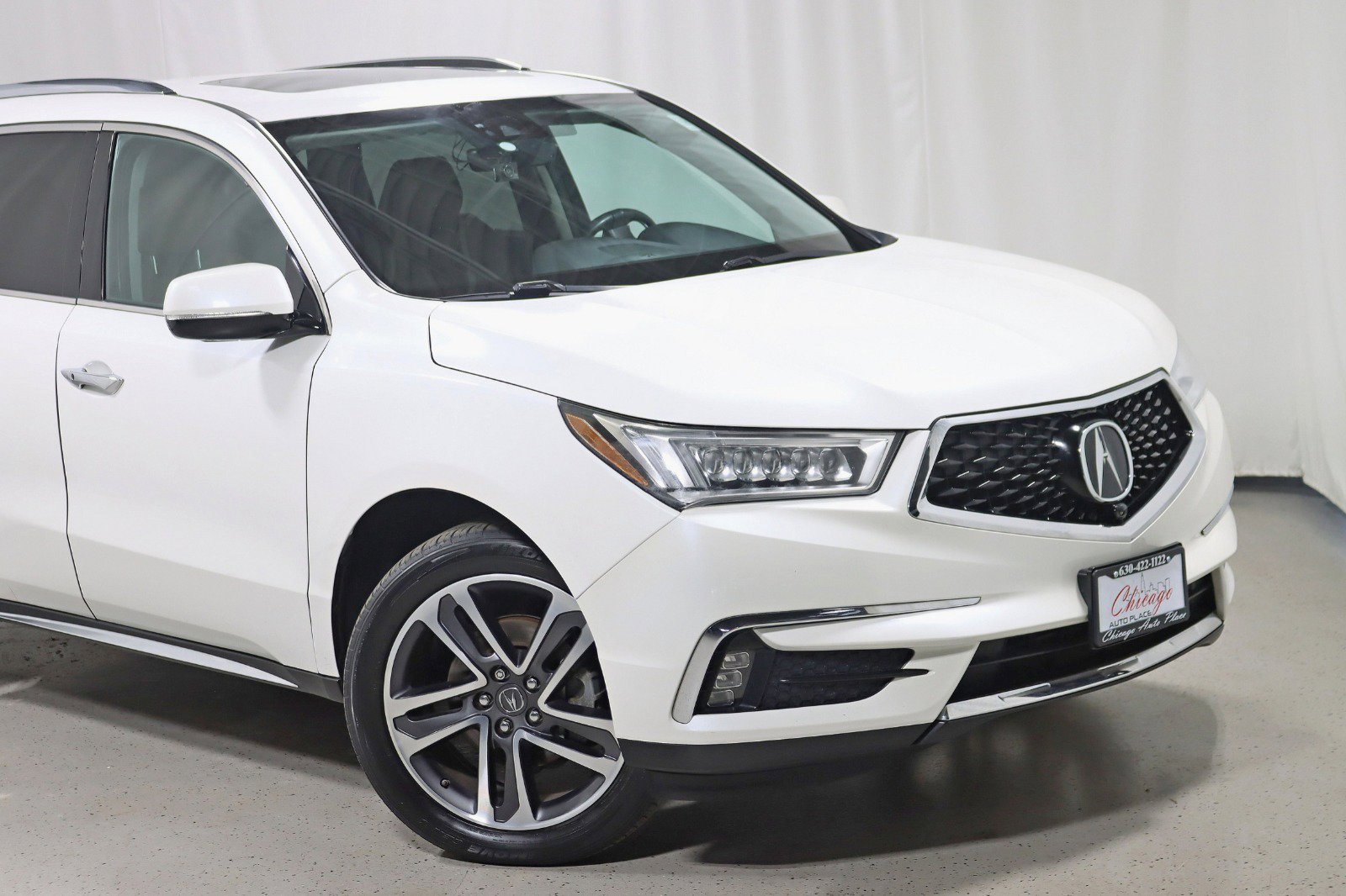 Used 2018 Acura MDX w/ Advance & Entertainment image 2