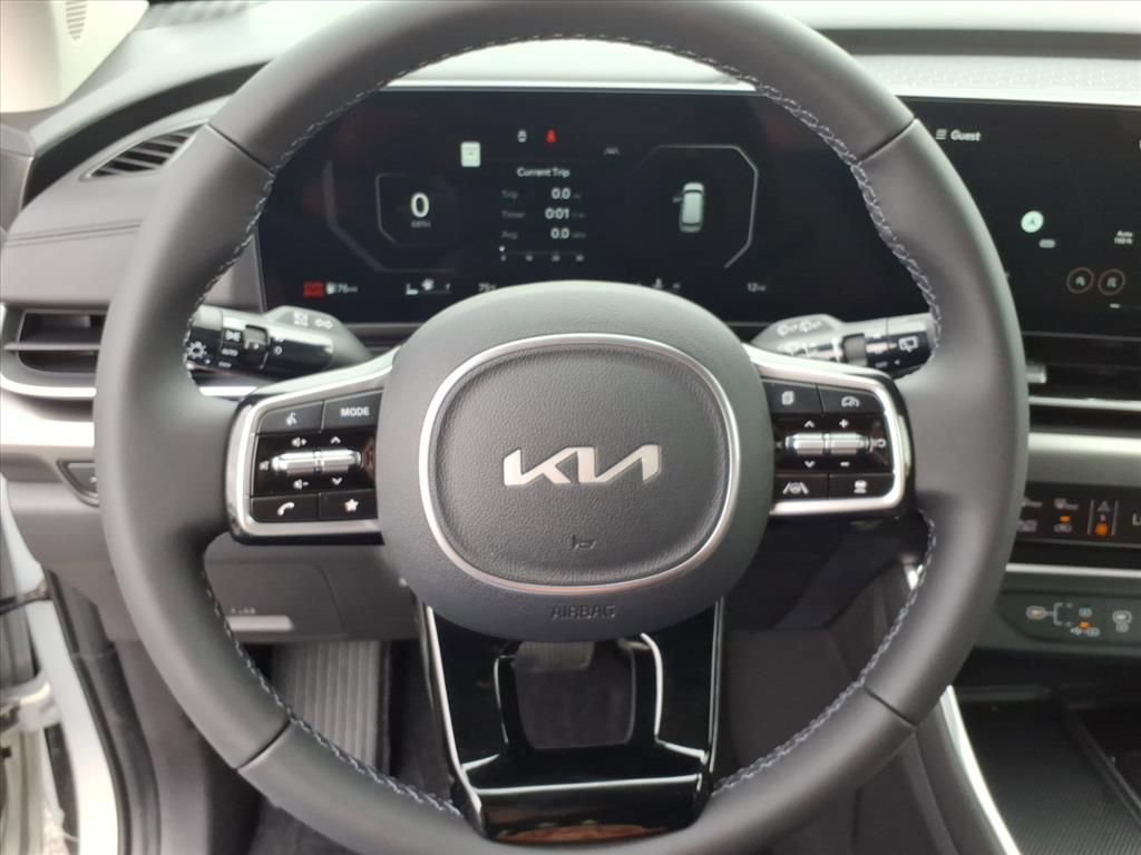 New 2026 Kia Carnival SX w/ SX Dark Edition Package image 14