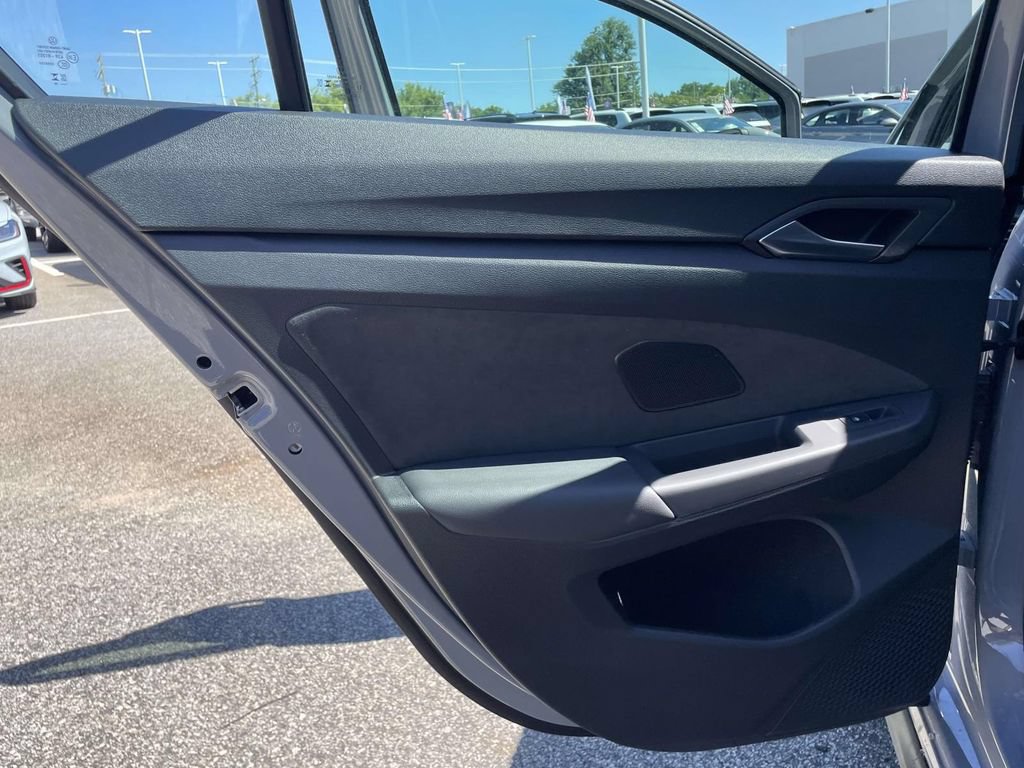 New 2026 Volkswagen GTI SE FWD image 11