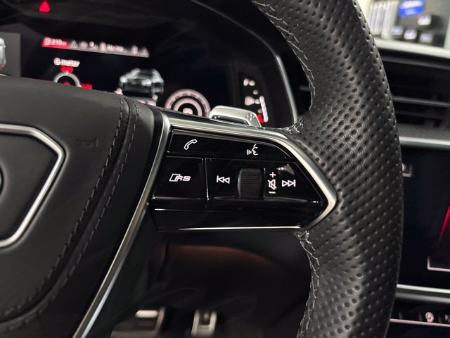 Used 2025 Audi RS 6 performance AWD/4WD image 21