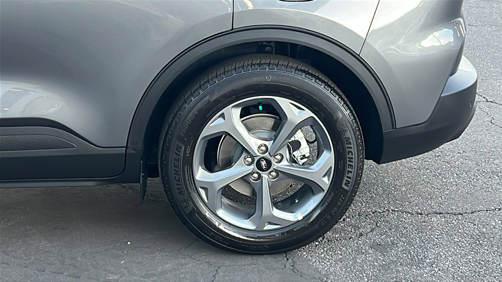 New 2025 Ford Escape ST-Line w/ Equipment Group 301A image 5