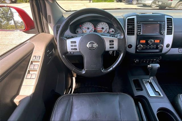 Used 2017 Nissan Frontier PRO-4X w/ Pro-4x Luxury Package AWD/4WD image 8