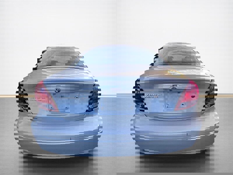 Used 2004 Ford Taurus SE image 5