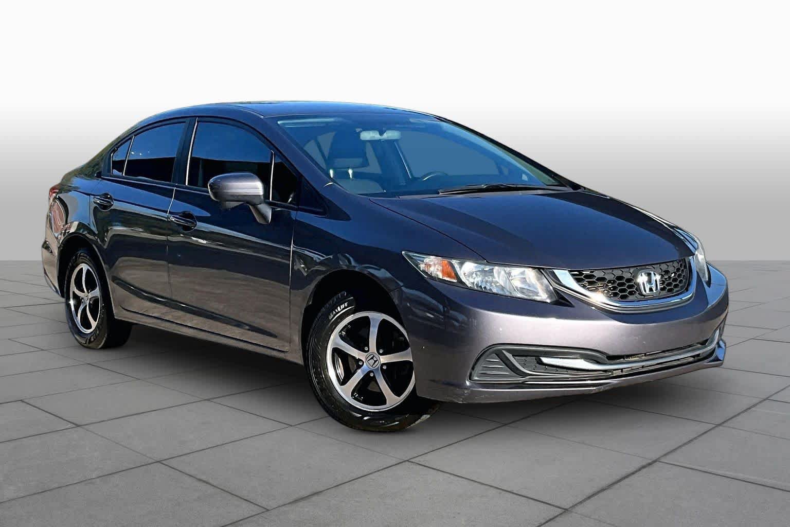 Used 2015 Honda Civic SE image 3