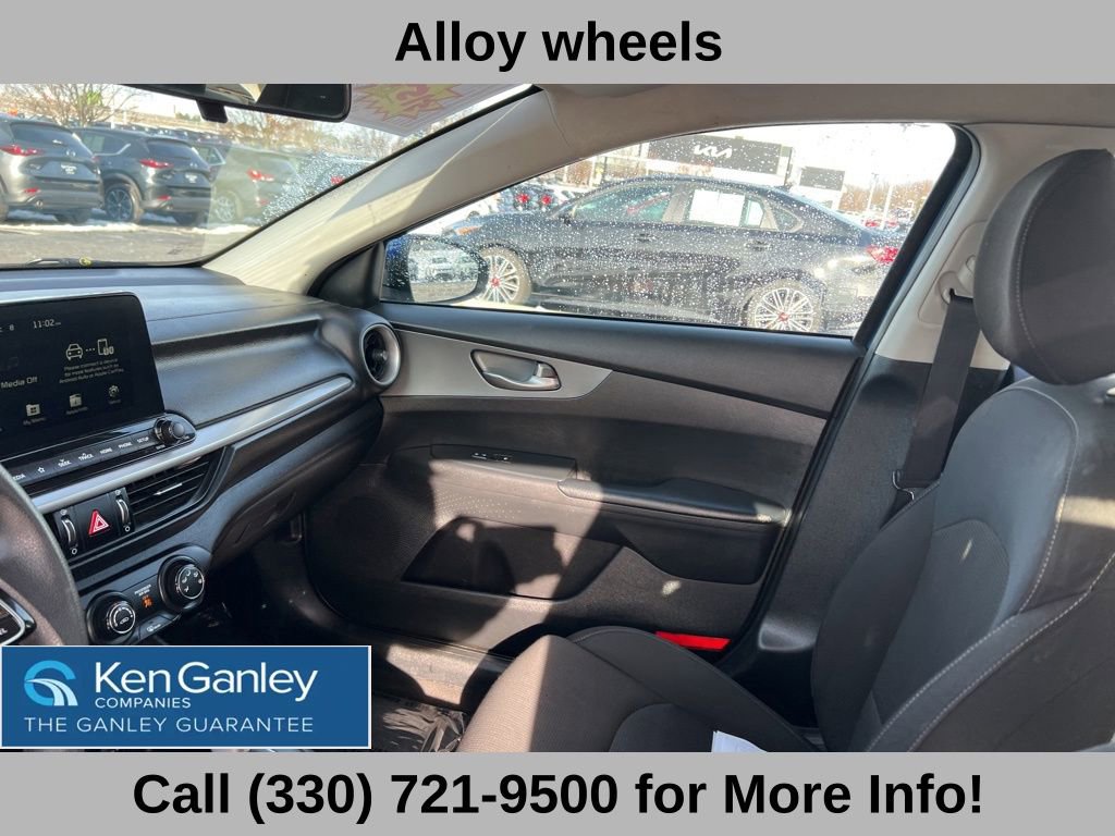 Used 2021 Kia Forte LXS image 39