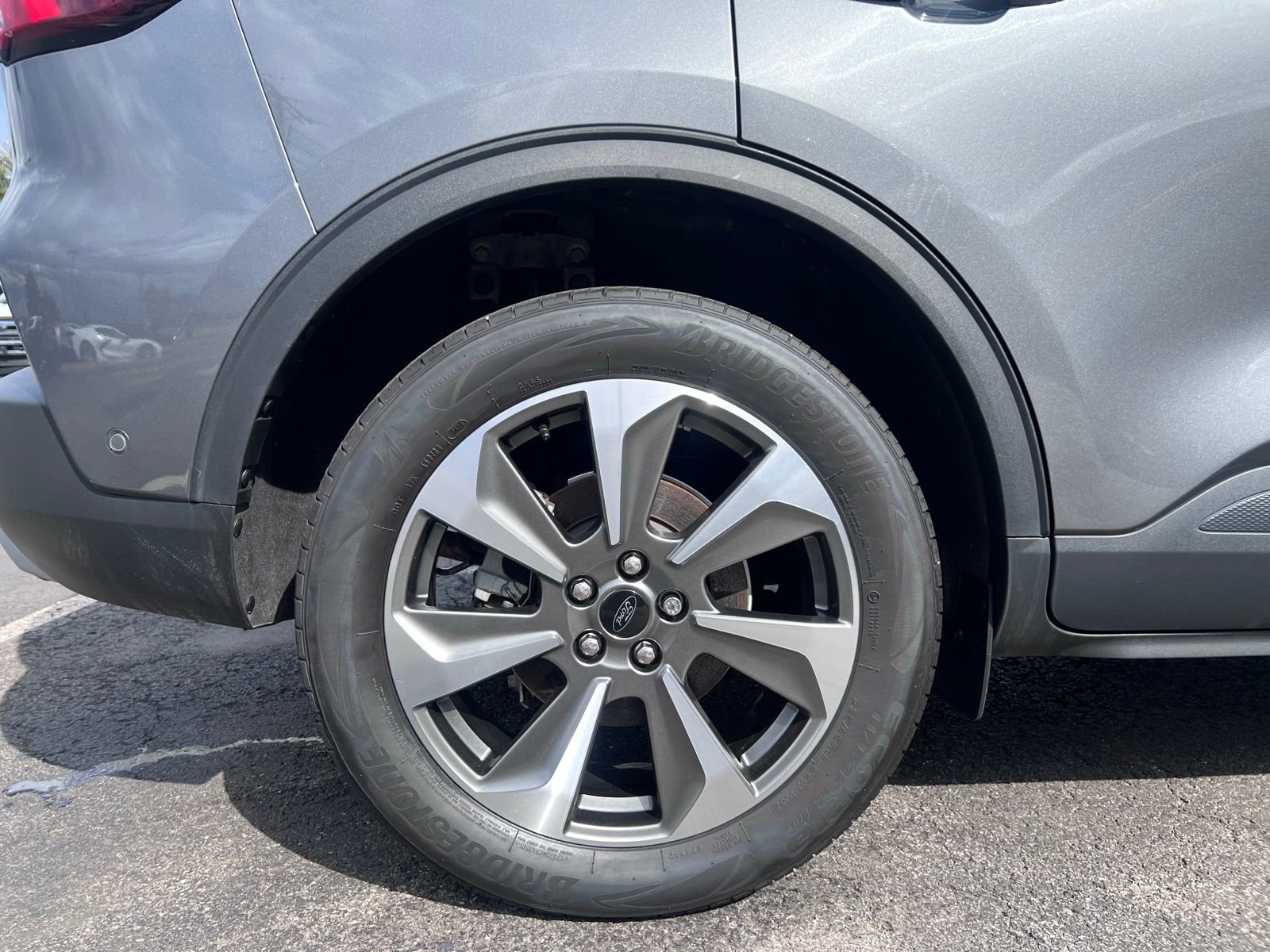 Used 2024 Ford Escape Platinum w/ Premium Technology Package image 18