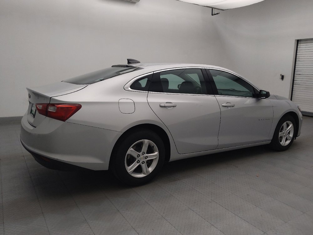 Used 2022 Chevrolet Malibu LS FWD image 10