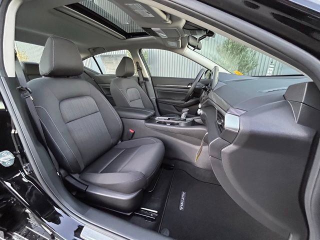 New 2025 Nissan Altima 2.5 SV w/ SV Special Edition Package image 29