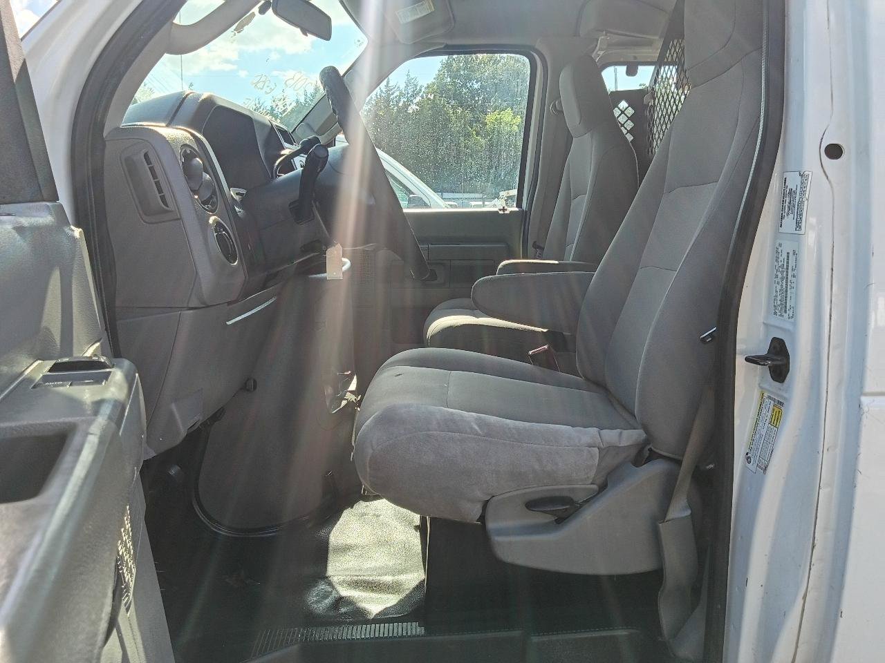 Used 2013 Ford E-250 and Econoline 250 w/ Commercial Cargo Van Pkg RWD image 10