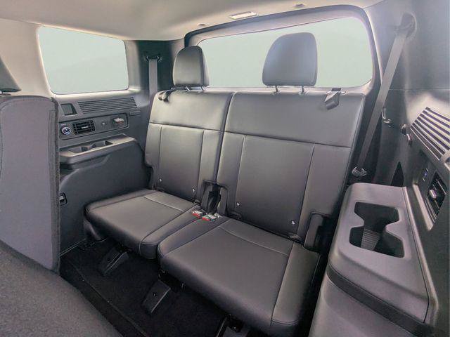 New 2026 Hyundai Santa Fe XRT AWD/4WD image 16