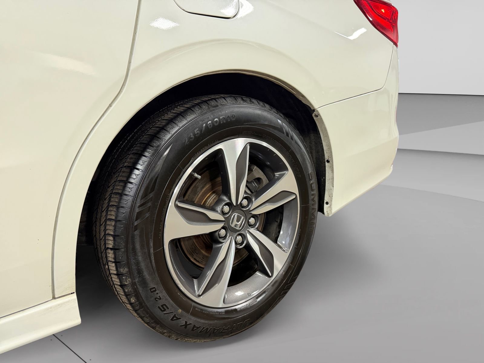 Used 2019 Honda Odyssey Touring image 40