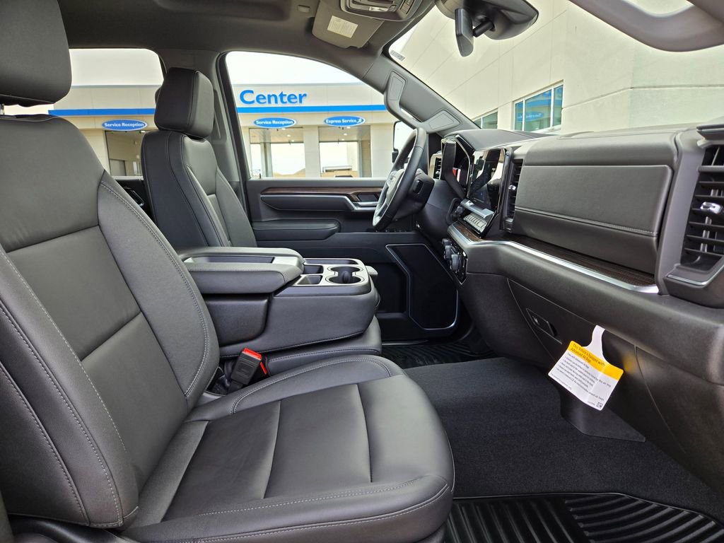Used 2025 Chevrolet Silverado 2500 LT w/ Texas Edition image 25