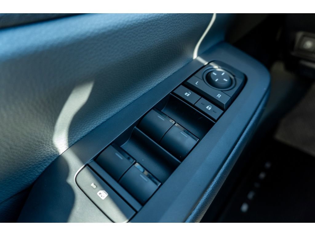 New 2026 Toyota Prius LE image 17