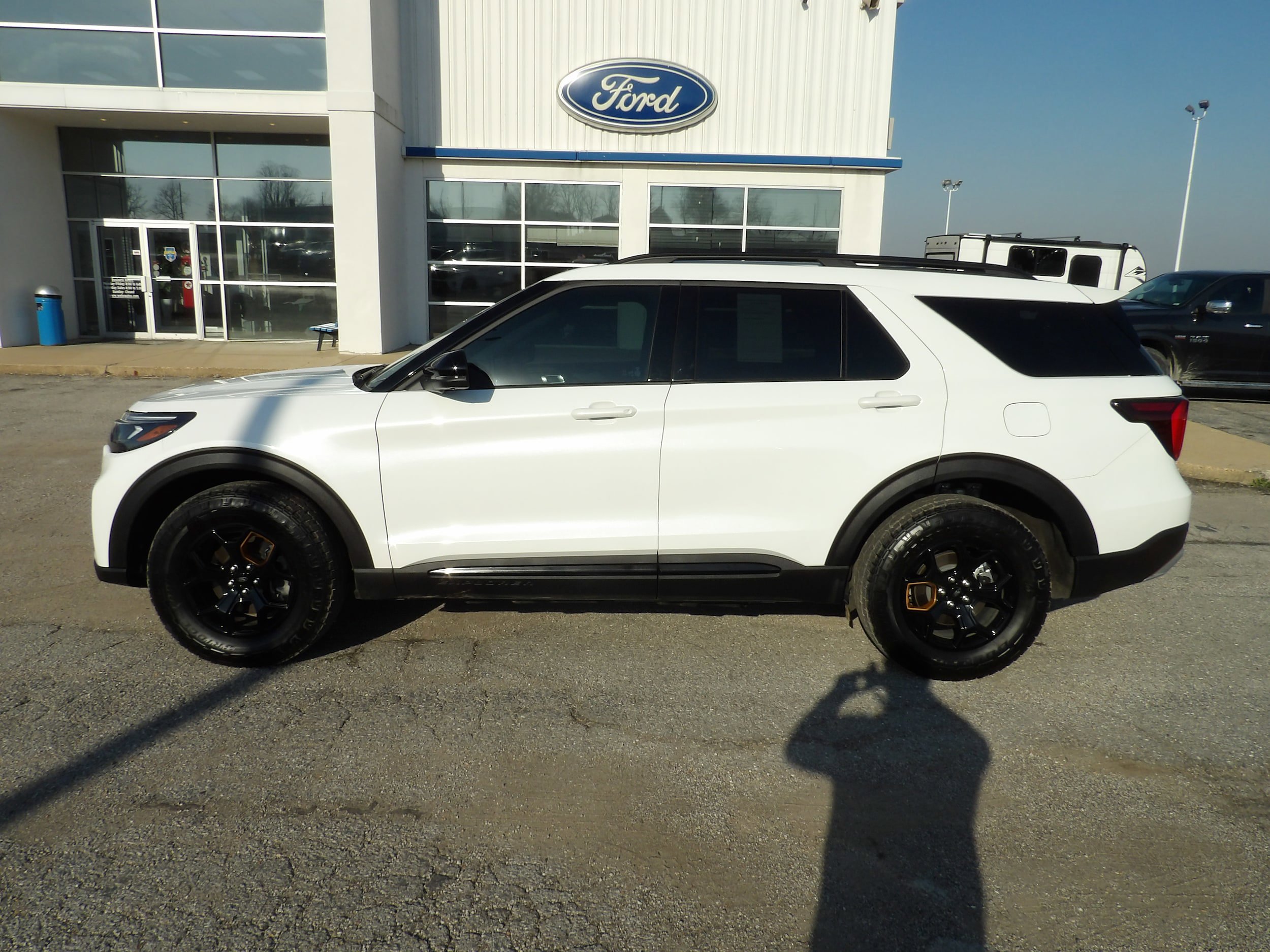 Used 2026 Ford Explorer Tremor AWD/4WD image 1
