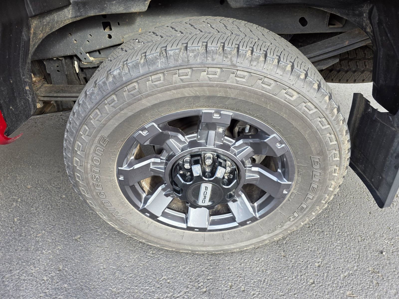 Used 2024 Ford F250 Lariat w/ Sport Appearance Package image 9