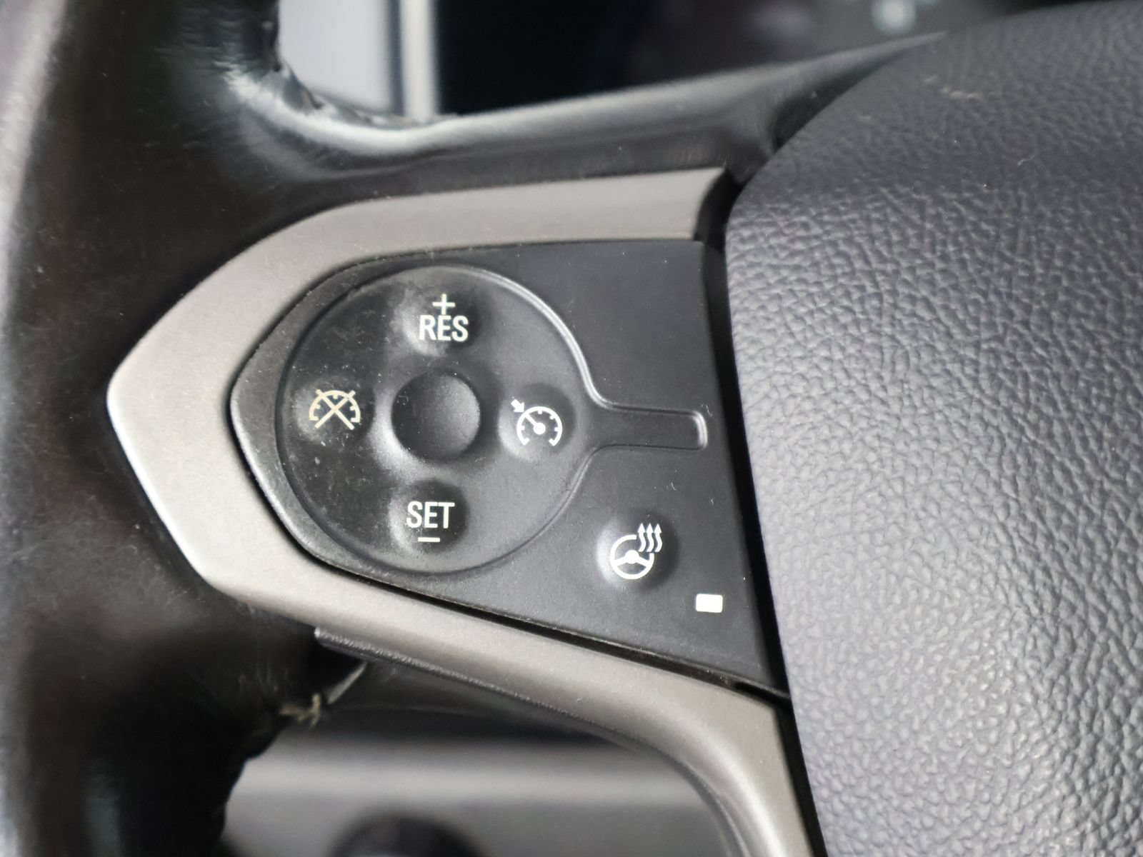 Used 2019 Chevrolet Colorado Z71 AWD/4WD image 31