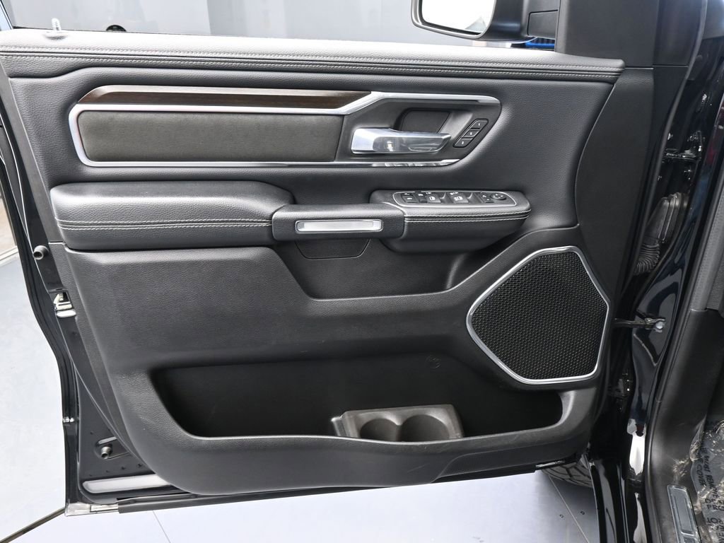Used 2022 RAM 1500 Laramie image 12