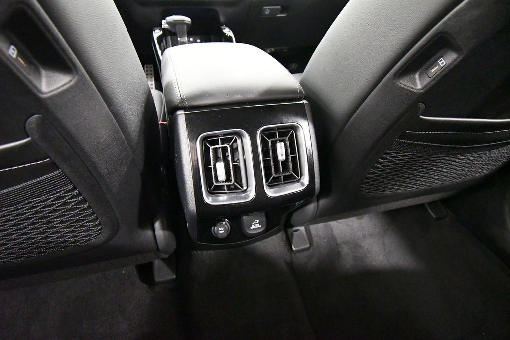 Certified 2026 Kia Sorento SX Prestige AWD/4WD image 17