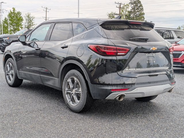 Used 2025 Chevrolet Blazer LT AWD/4WD image 7