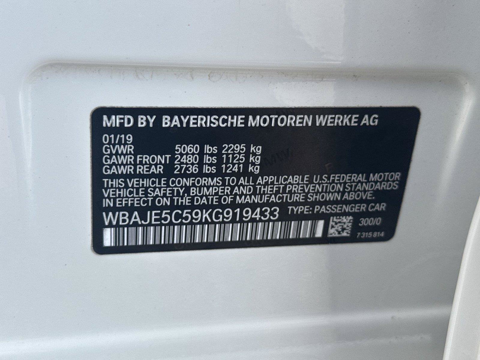 Used 2019 BMW 540i w/ Convenience Package RWD image 28
