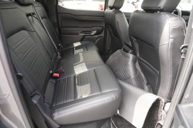 Used 2025 Ford Ranger Lariat w/ FX4 Off-Road Package image 15