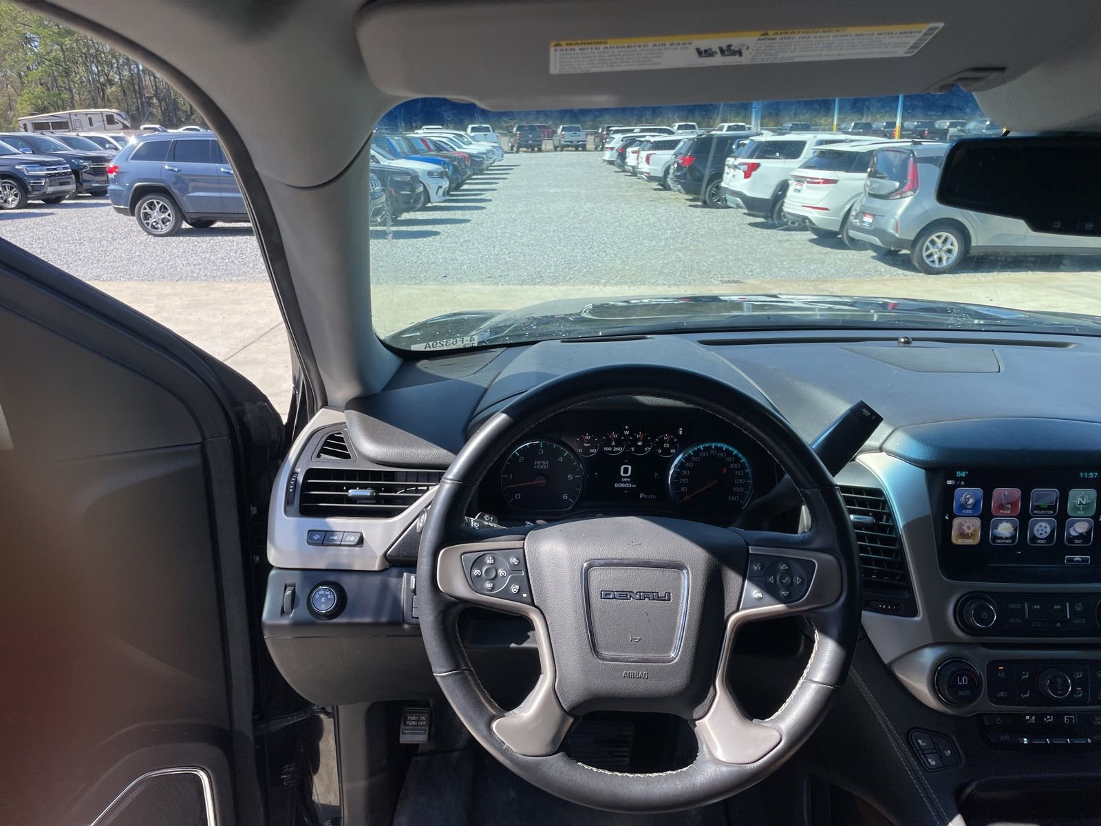 Used 2019 GMC Yukon Denali w/ Denali Ultimate Package image 11