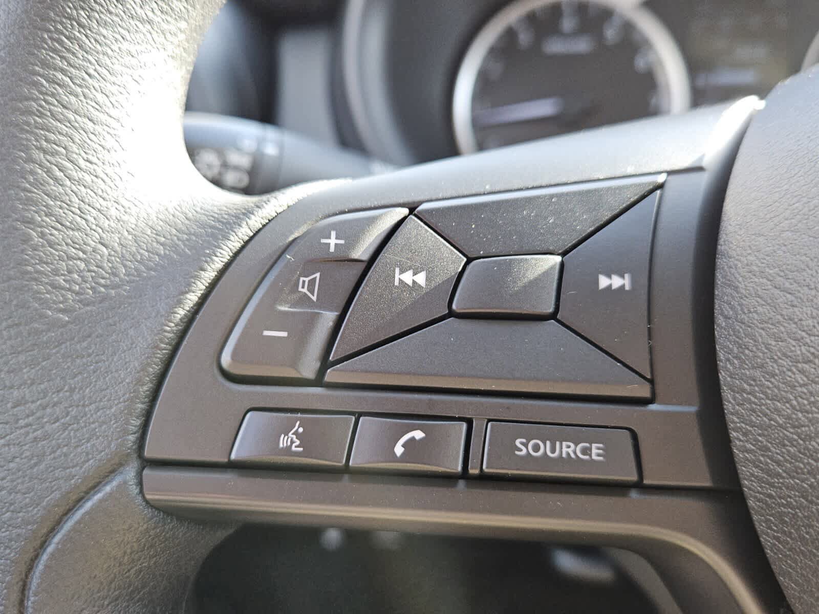 Used 2025 Nissan Kicks Play S image 12