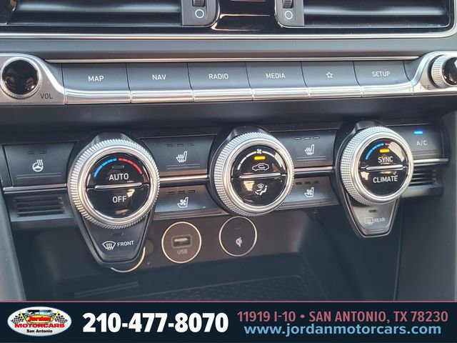 Used 2022 Genesis G70 3.3T image 21