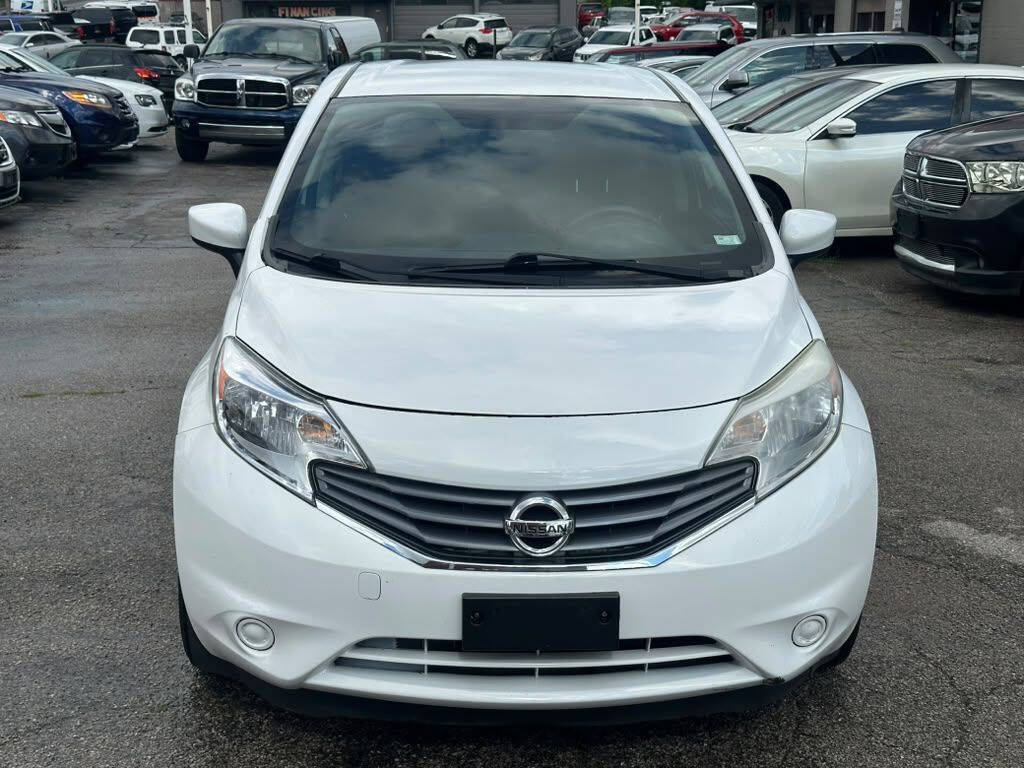 Used 2015 Nissan Versa Note SV FWD image 2