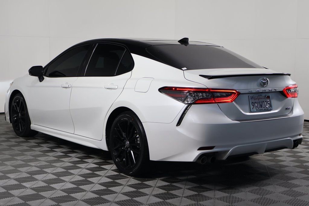 Used 2023 Toyota Camry XSE image 6