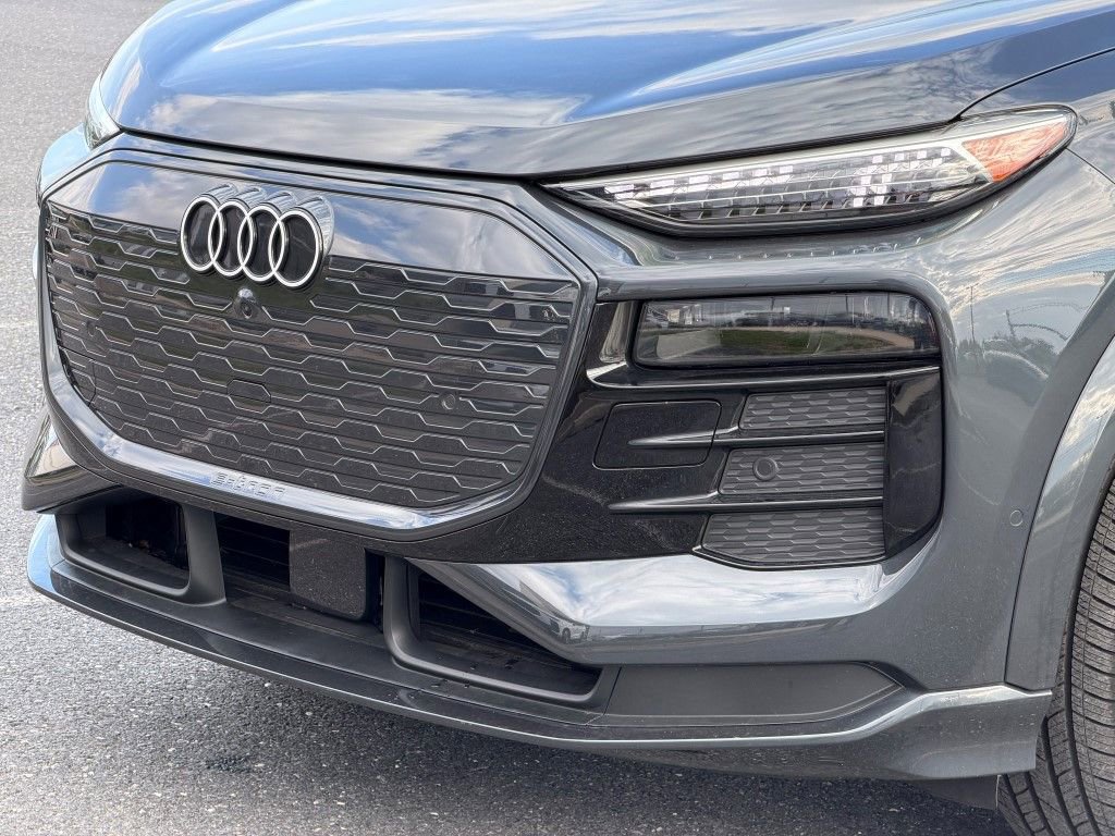 Certified 2025 Audi Q6 e-tron Premium Plus w/ Premium Plus image 6
