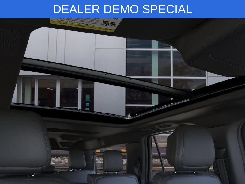 New 2026 Ford Expedition Max Platinum w/ Stealth Performance Package AWD/4WD image 22