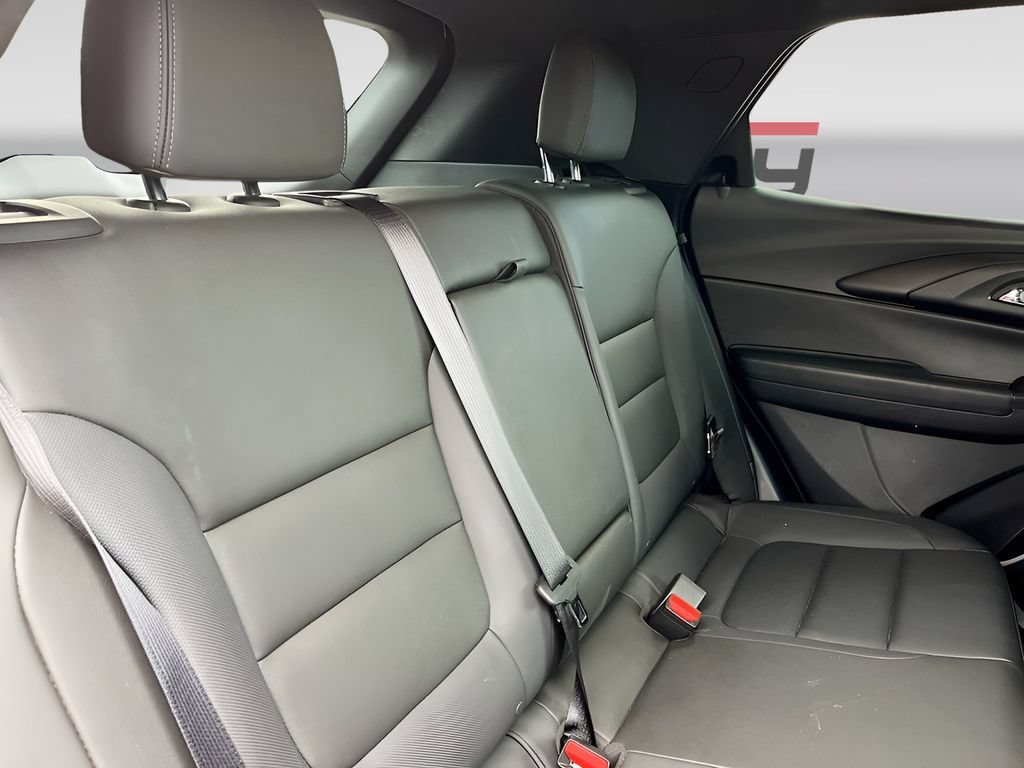 Used 2024 Chevrolet TrailBlazer ACTIV w/ Driver Confidence Package AWD/4WD image 25