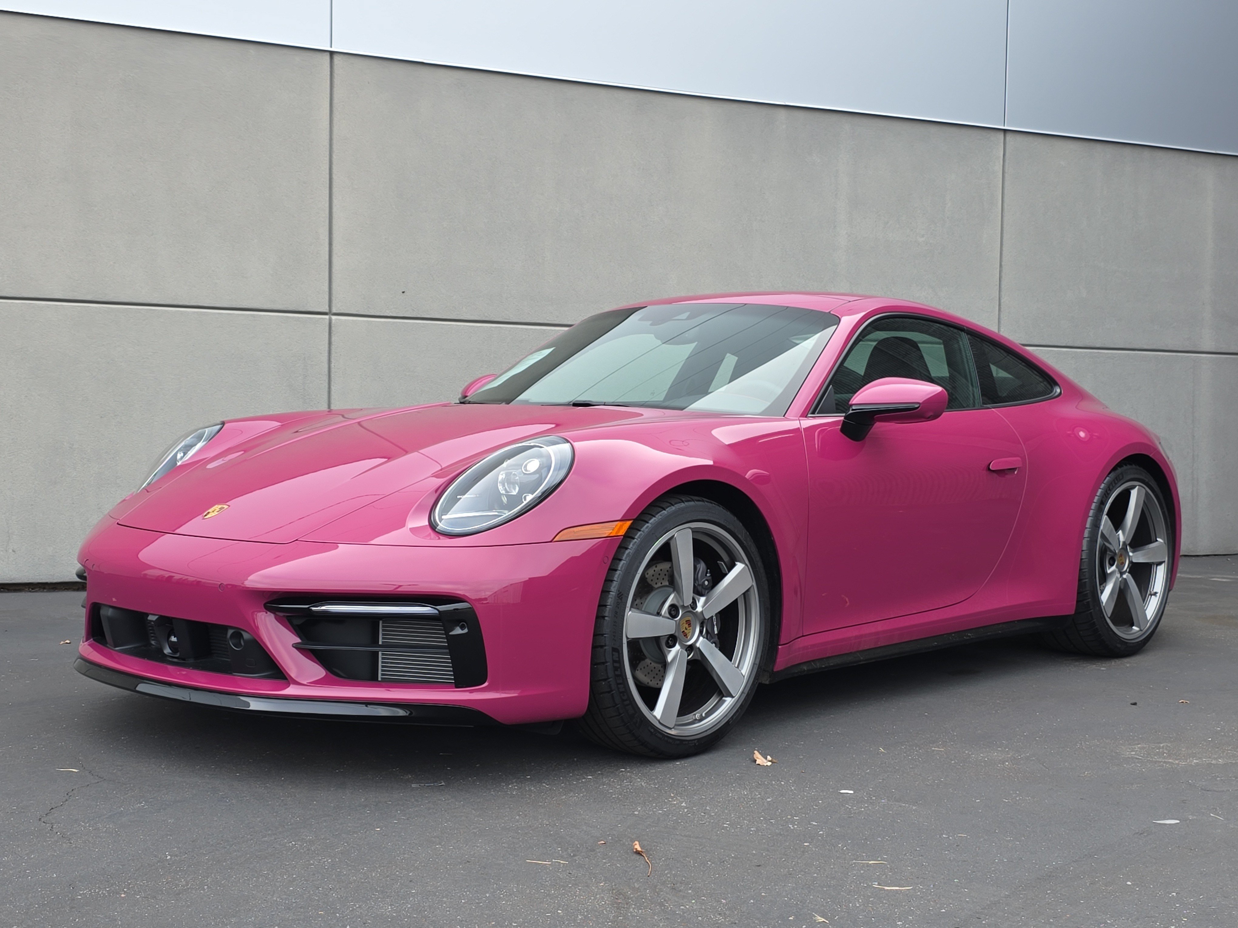 Used 2024 Porsche 911 Carrera RWD image 1