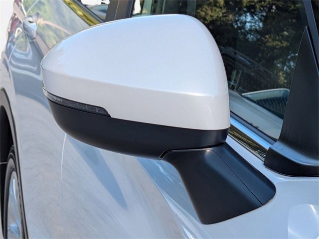 New 2025 Mitsubishi Outlander ES image 12