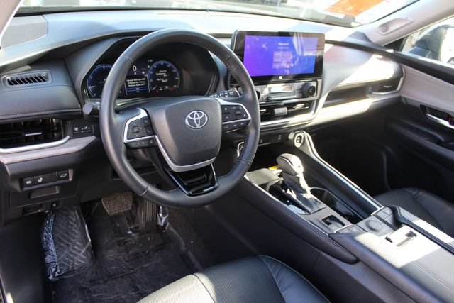 Certified 2025 Toyota Grand Highlander AWD image 67