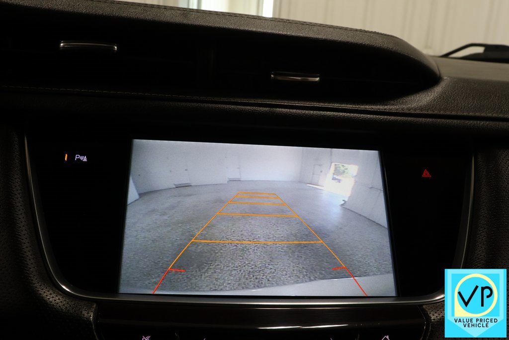 Used 2017 Cadillac XT5 FWD image 13
