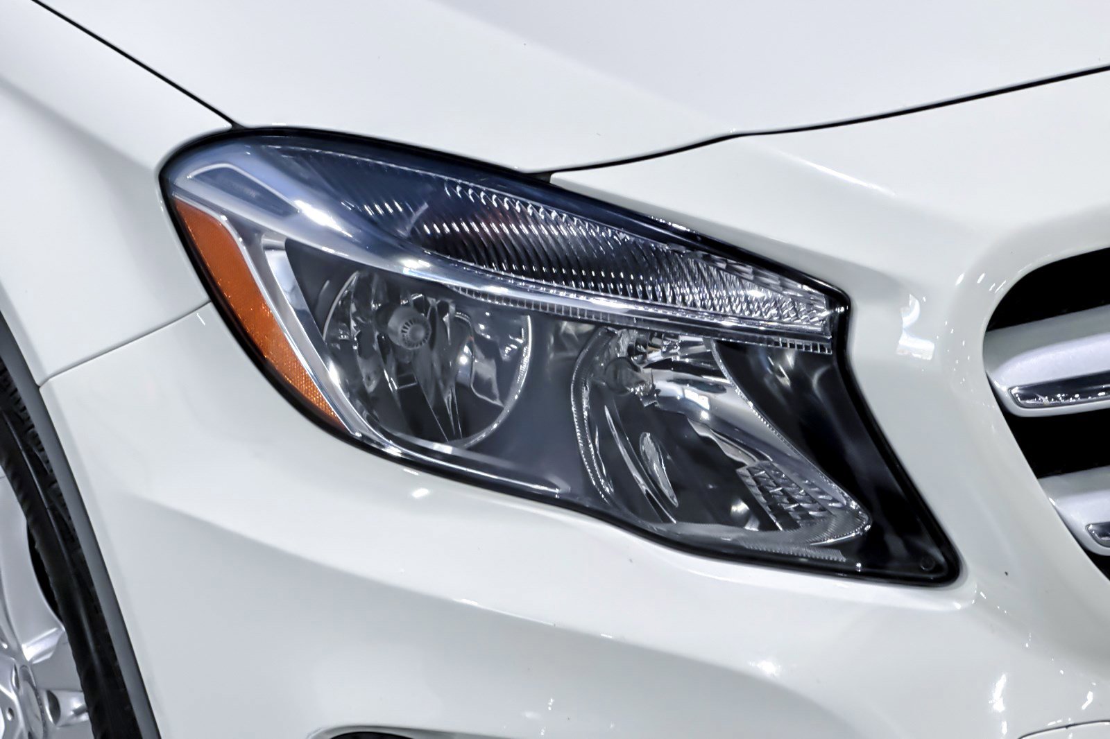 Used 2017 Mercedes-Benz GLA 250 image 10