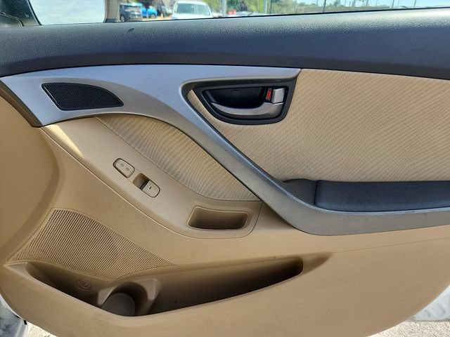 Used 2011 Hyundai Elantra GLS w/ Navigation Pkg 4 FWD image 33