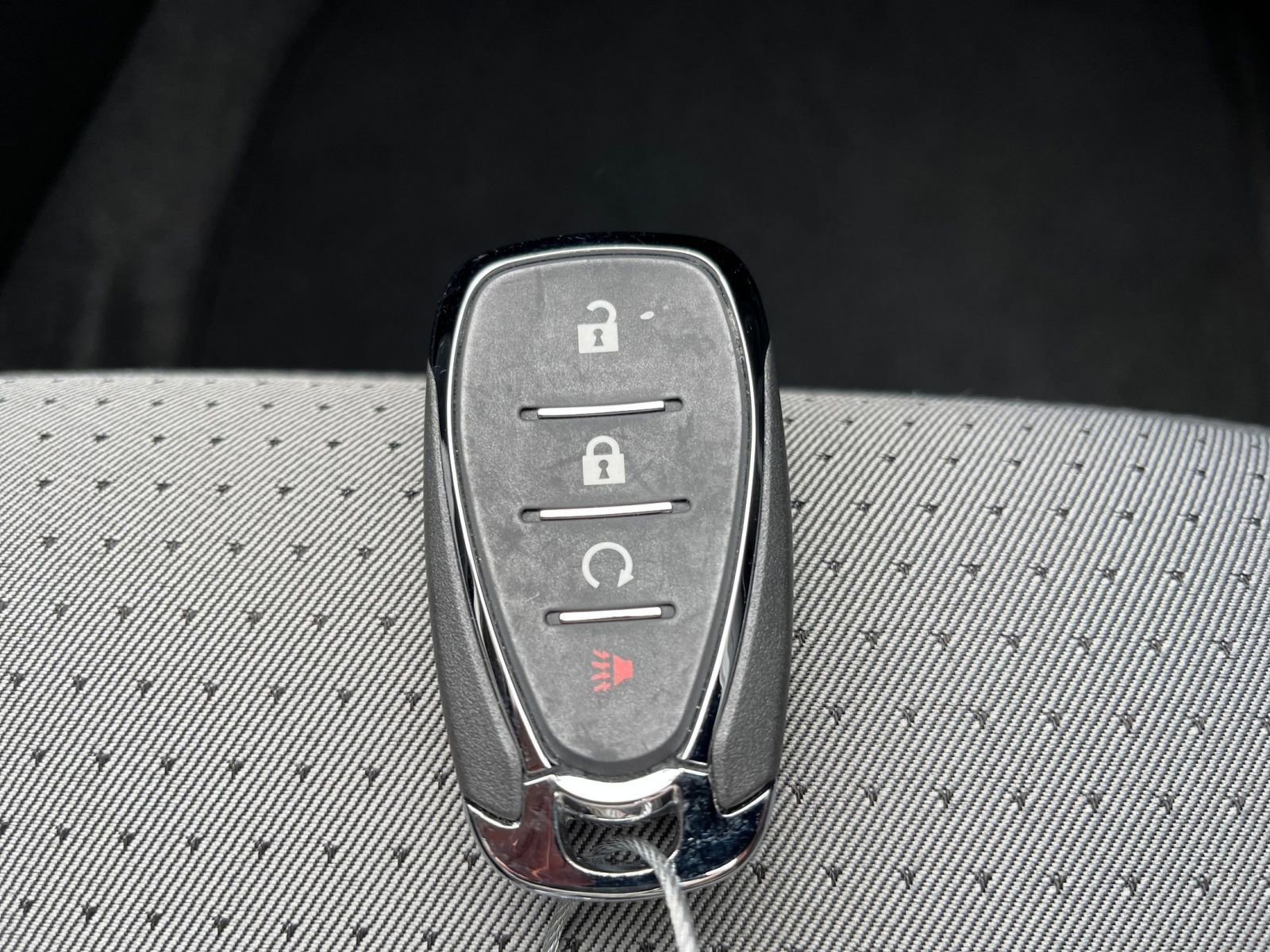 Used 2025 Chevrolet Trax LT FWD image 21