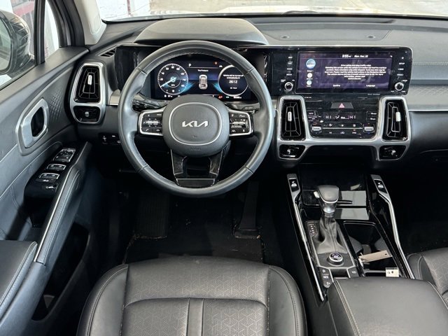Used 2023 Kia Sorento SX image 8