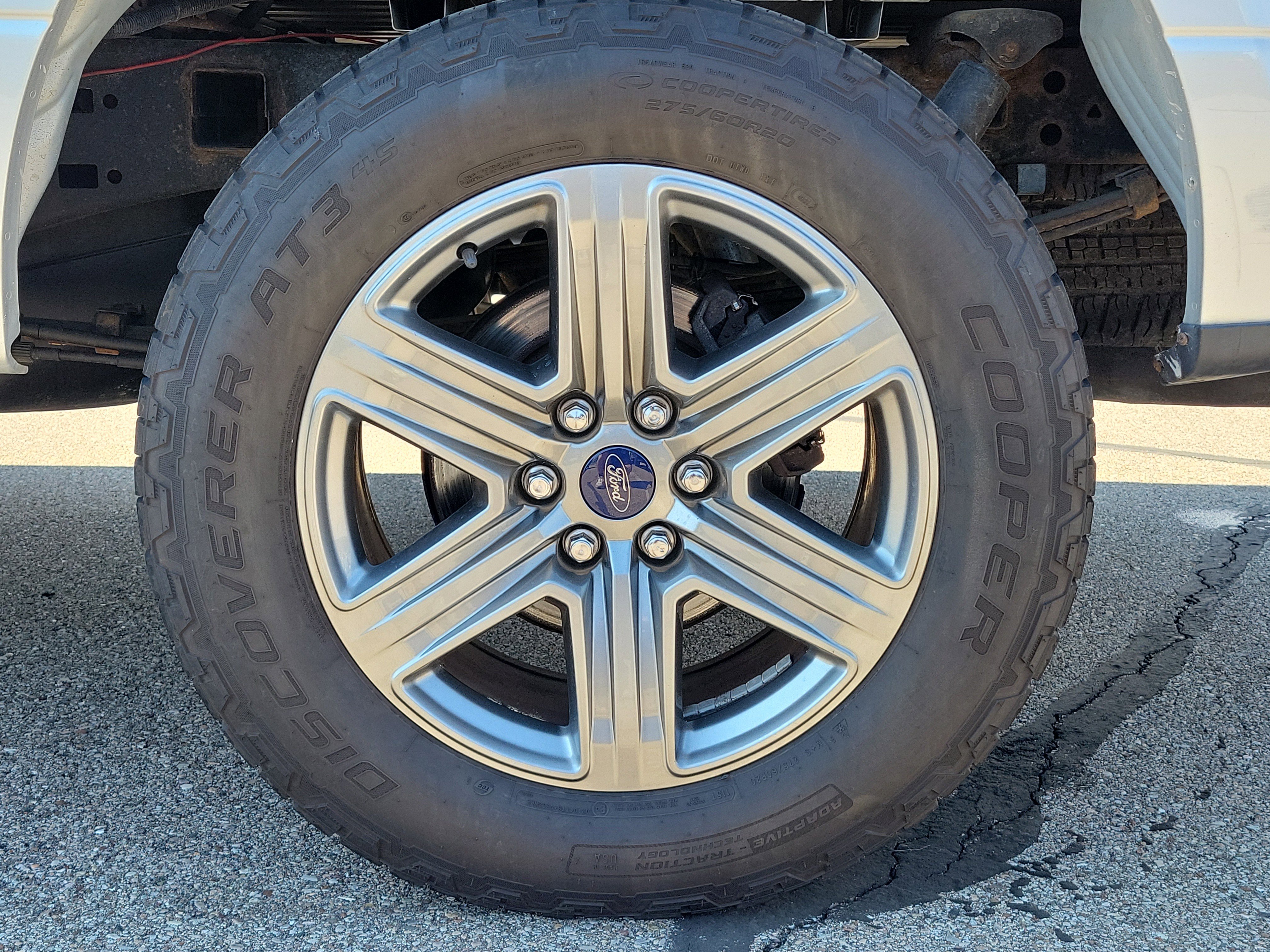 Used 2015 Ford F150 XLT w/ XTR Package image 5