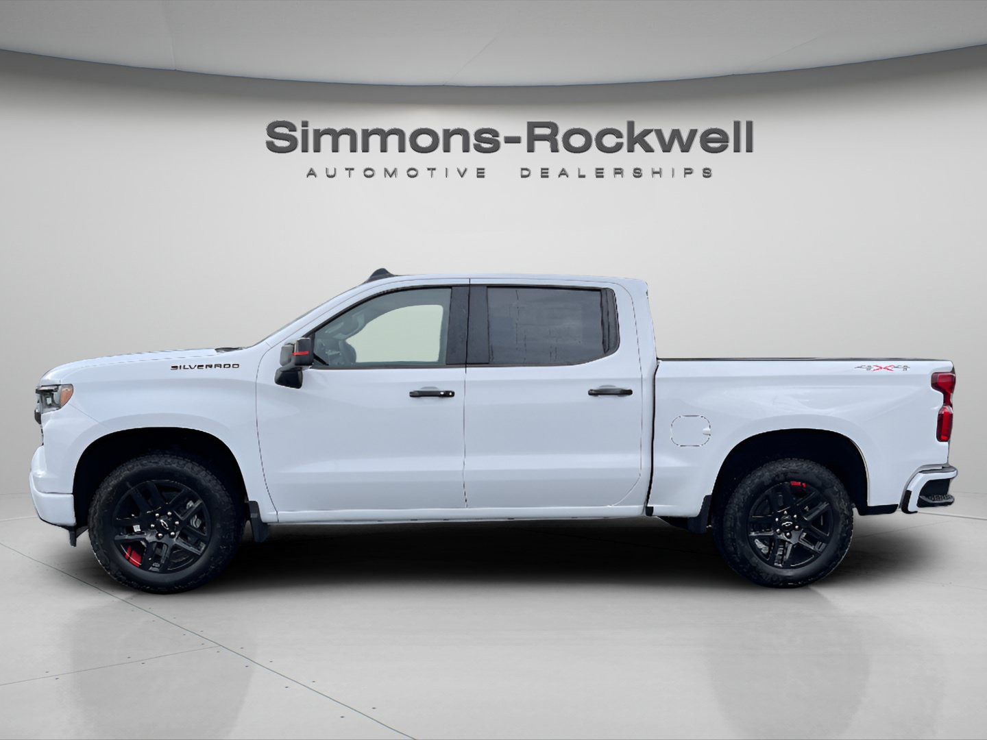 New 2026 Chevrolet Silverado 1500 RST w/ Redline Edition AWD/4WD image 2