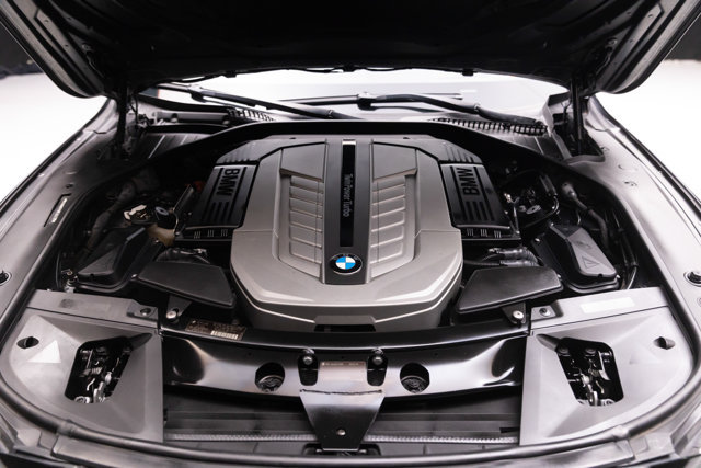 Used 2013 BMW 760Li RWD image 36