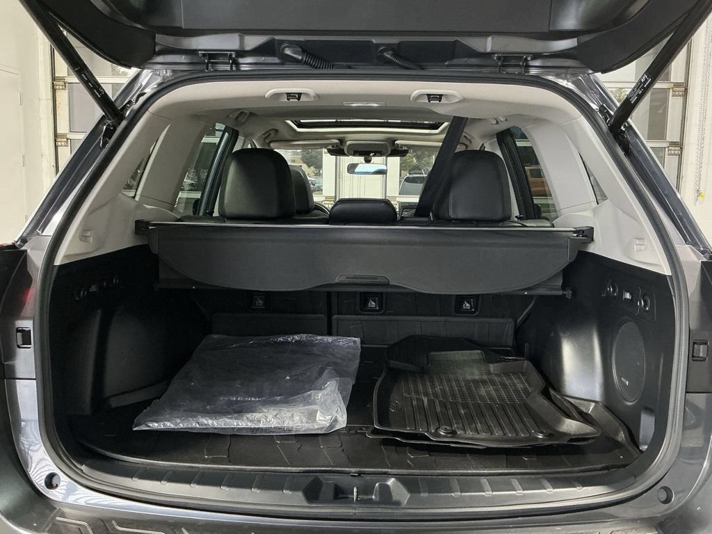 Used 2023 Subaru Forester Touring AWD/4WD image 26
