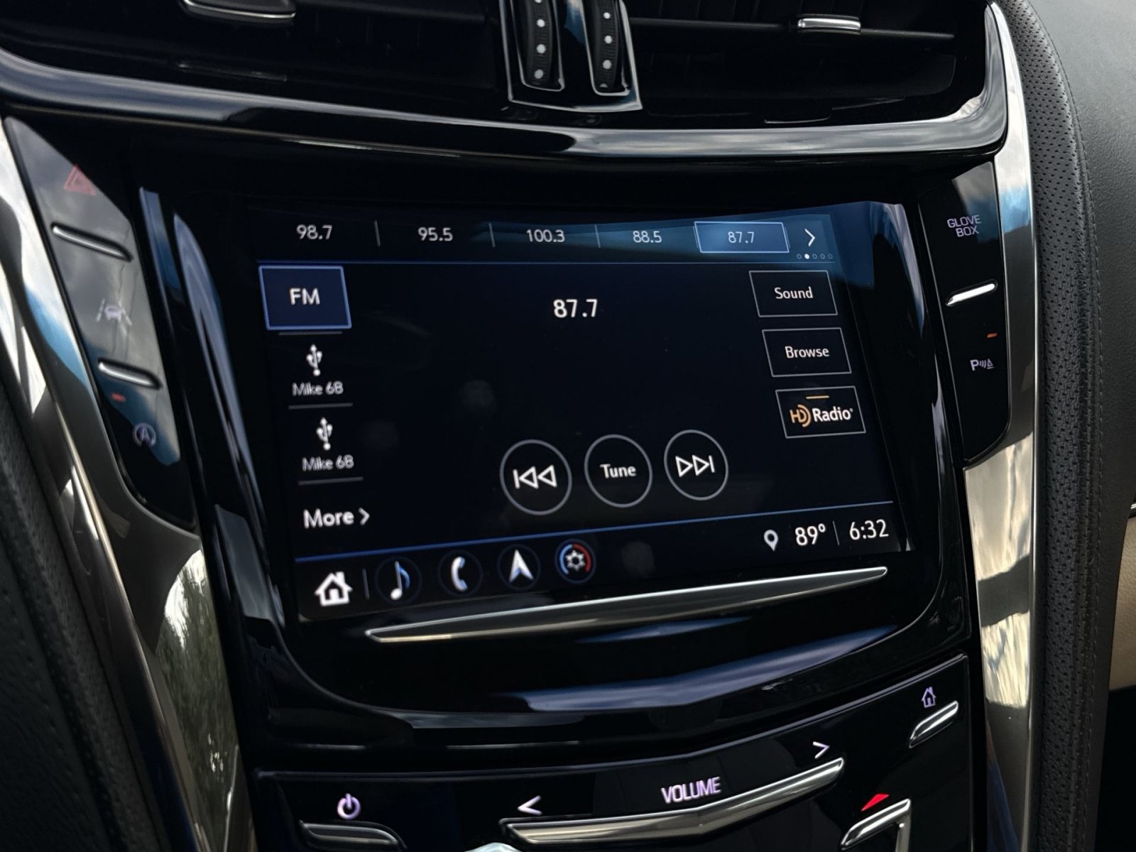 Used 2019 Cadillac CTS Luxury RWD image 18