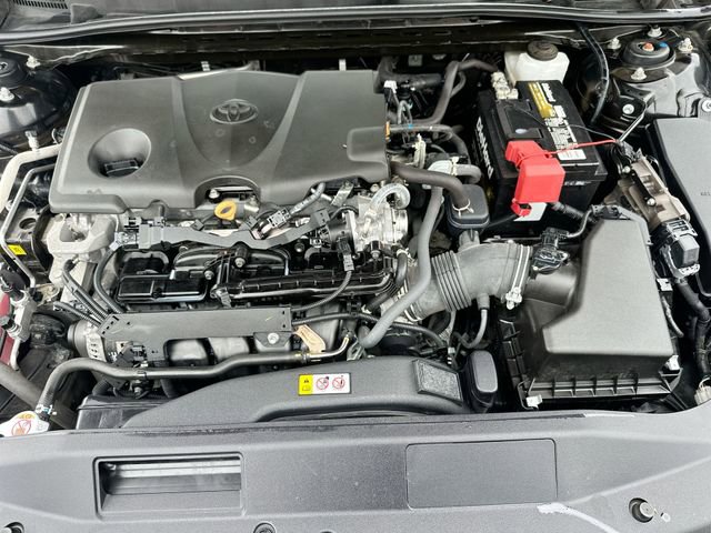 Used 2023 Toyota Camry SE image 19