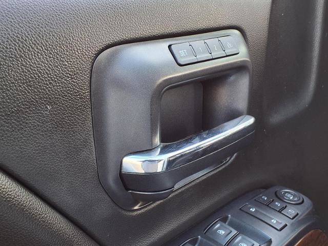 Used 2018 GMC Sierra 1500 SLT w/ Enhanced Driver Alert Package image 15