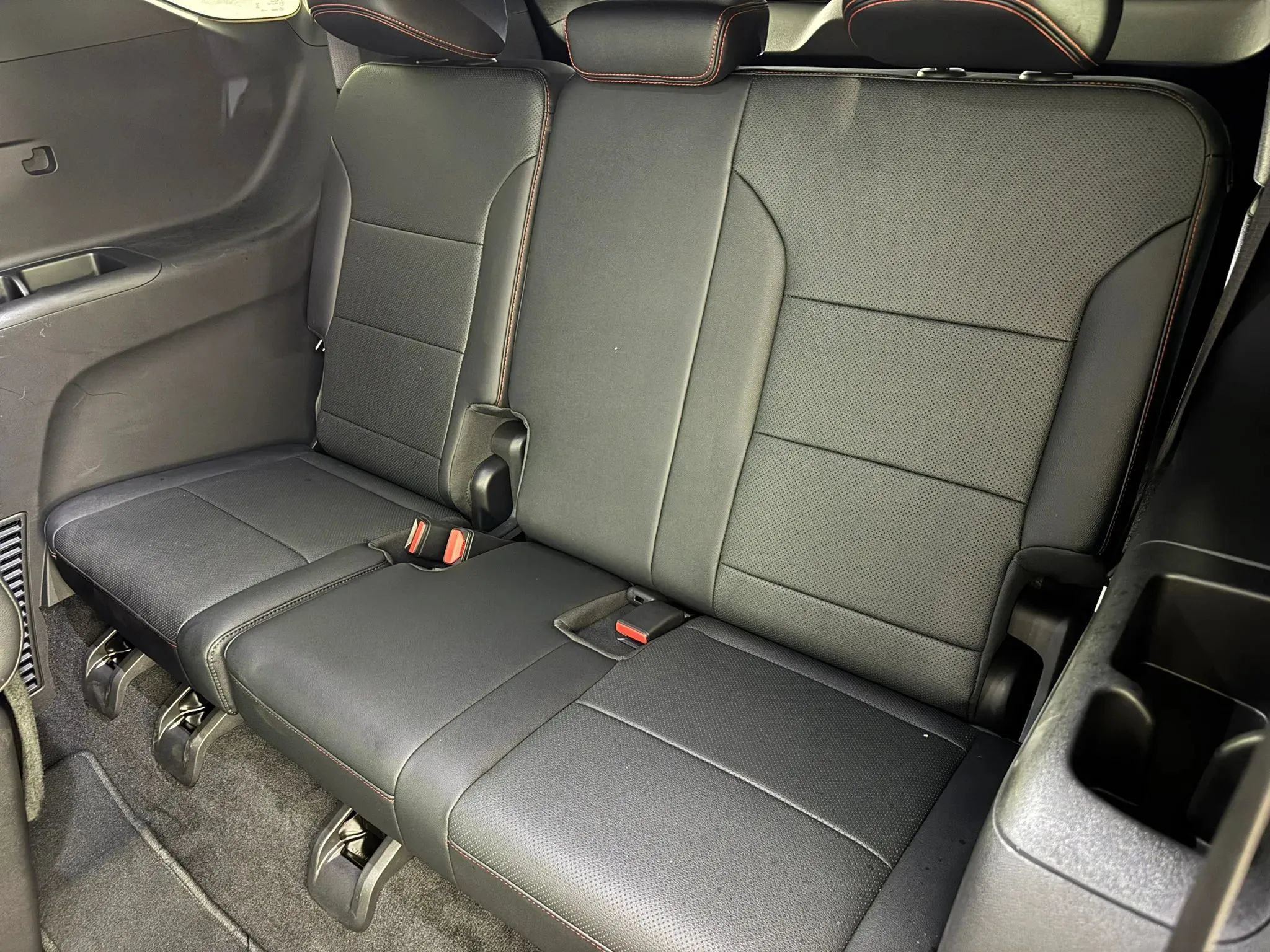Used 2025 Chevrolet Traverse Z71 w/ Enhanced Driving Package AWD/4WD image 38
